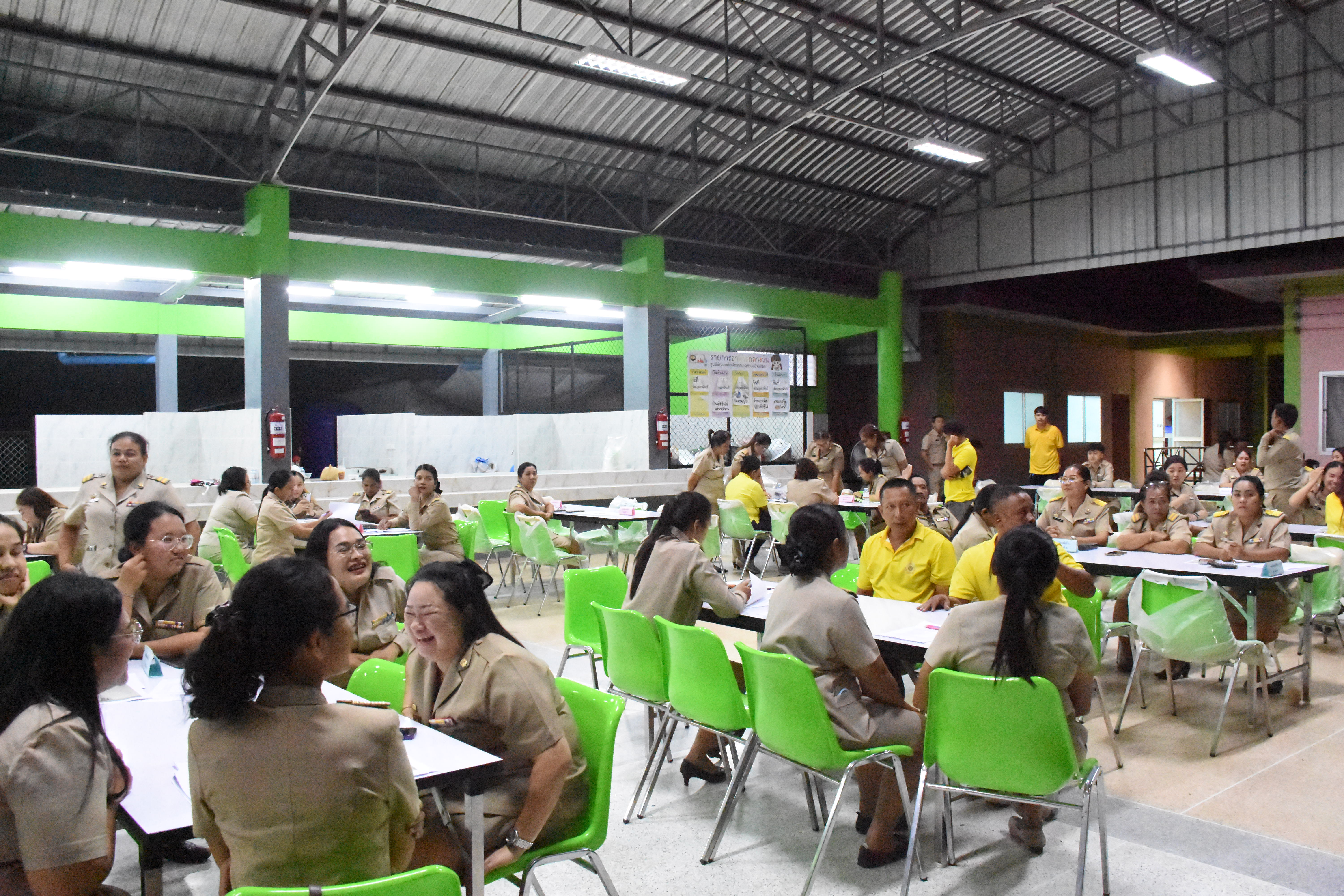 บรรยากาศส่งมอบหีบบัตรเลือกตั้ง 11 พฤษภาคม 2568